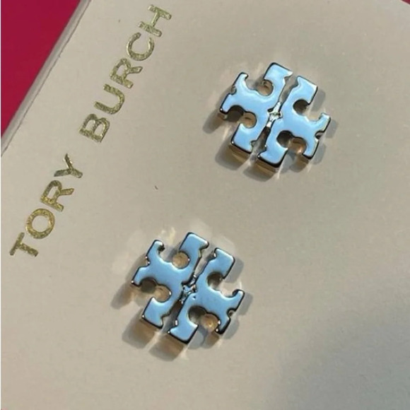 Tory Burch logo stud earrings Silver New - Picture 4 of 4